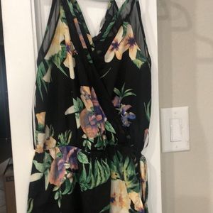 Forever 21 Tropical top brand new